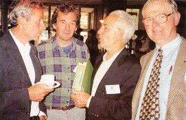 Claus Kohelein, Lluís Botinas, Peter Duesberg y Val Turner.